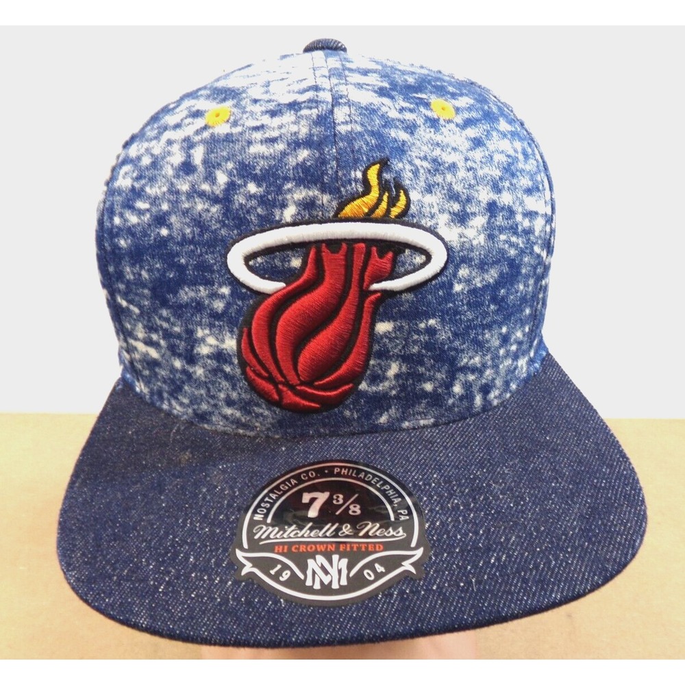 Mitchell & Ness Nostalgic Maimi Heat NBA Dirty Denim Cap Hat Fitted Size 7 3/8"